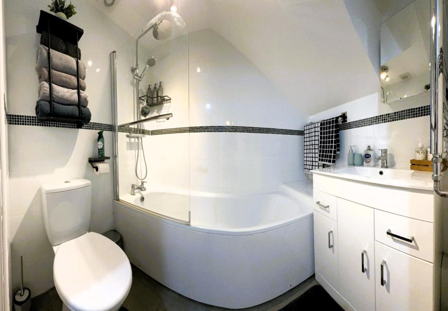 Large Cosy 2 Bedroom Ground Floor Flat In Stevenage Sg1 Sleeps 4-5 Free Parking Eksteriør bilde